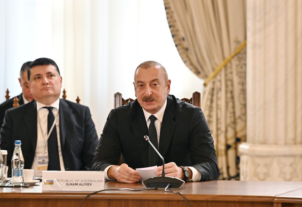 Президент Ильхам Алиев: Для первой фазы азербайджанского экспорта должно быть создано не менее 3 гигаватт дополнительных передающих мощностей