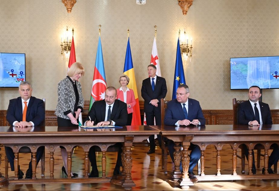 В Бухаресте подписано Соглашение о стратегическом партнерстве в области зеленой энергии (ВИДЕО)