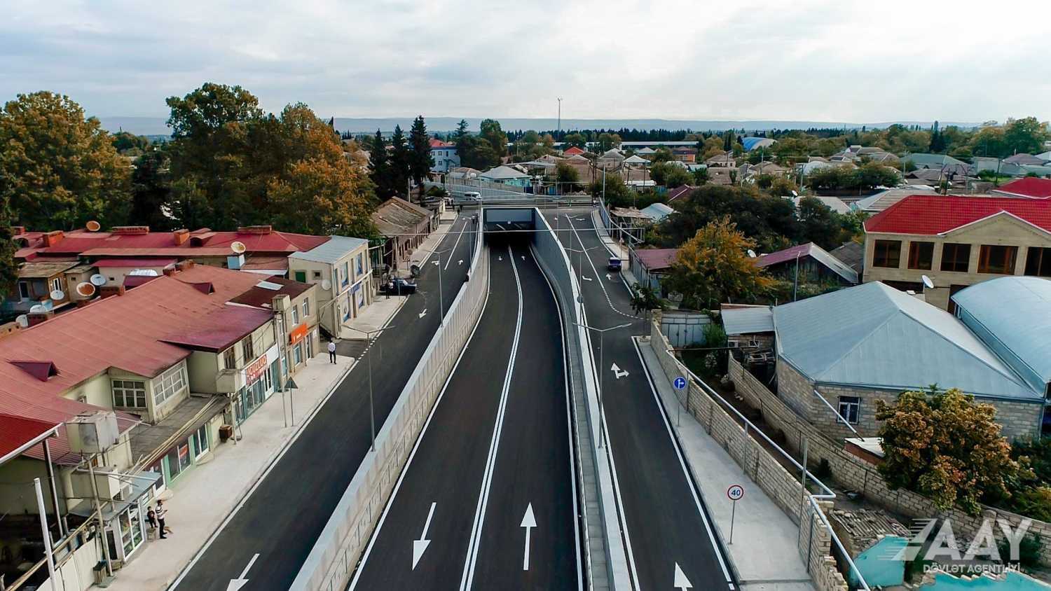 Tovuz şəhərində yeni avtomobil tuneli inşa edilib (FOTO/VİDEO)