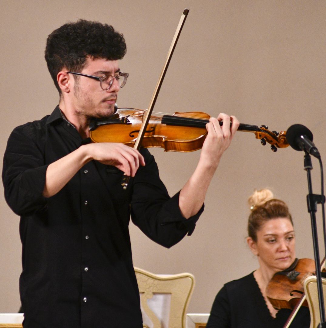 Новые горизонты азербайджанских скрипачей (ФОТО/ВИДЕО)