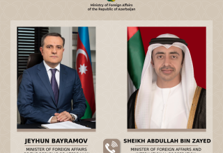 FMs of Azerbaijan, UAE hold phone conversation, discuss various issues