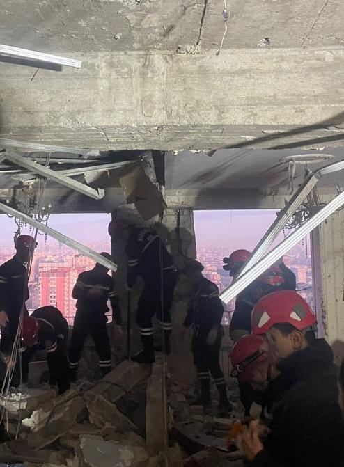 В связи со взрывом в здании в Баку возбуждено уголовное дело (ФОТО/ВИДЕО)