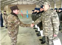 Министр обороны Азербайджана проверил боеготовность ряда воинских частей (ФОТО/ВИДЕО)