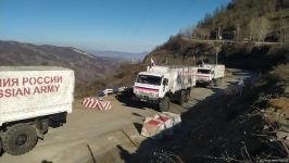 More supply vehicles of Russian peacekeepers pass along Azerbaijan's Lachin-Khankendi road (PHOTO)