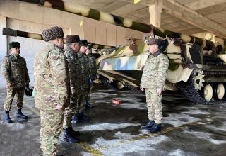Azerbaijani defense minister inspects mobilization support base (PHOTO/VIDEO)
