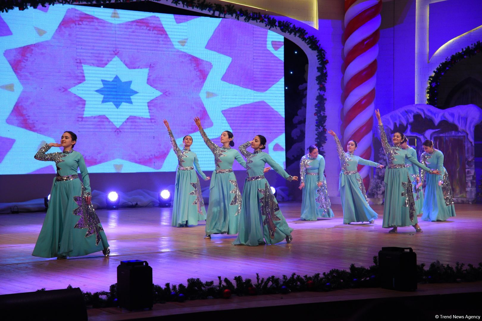 Время чудес с азербайджанскими звездами (ФОТО/ВИДЕО)