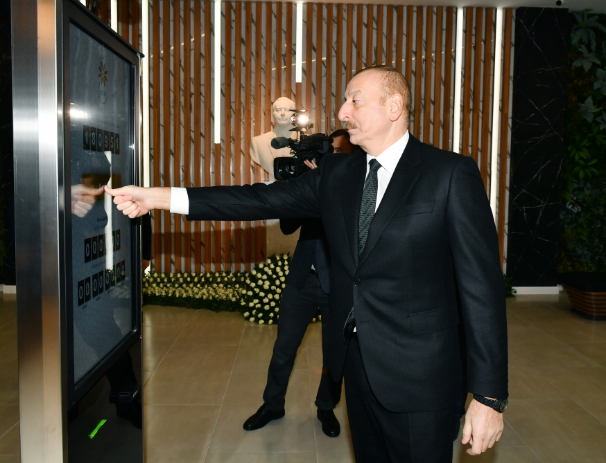 Президент Ильхам Алиев принял участие в открытии «Бакинского дома МСБ» (ФОТО/ВИДЕО)