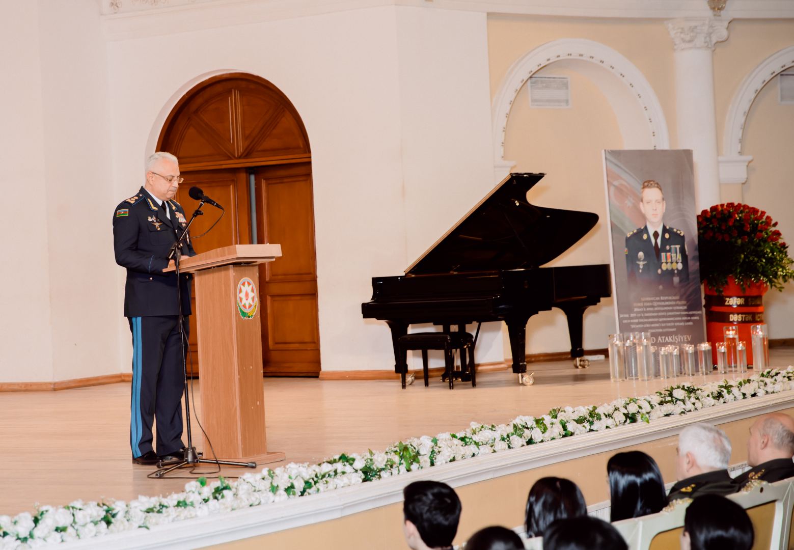 В Баку прошел вечер памяти полковника-лейтенанта Рашада Атакишиева (ФОТО)
