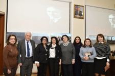 В Баку презентован фотоальбом, посвященный просветителю Омару Фаигу Неманзаде (ФОТО)
