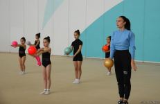 В Баку проходят учебно-тренировочные сборы гимнасток из регионов (ФОТО)