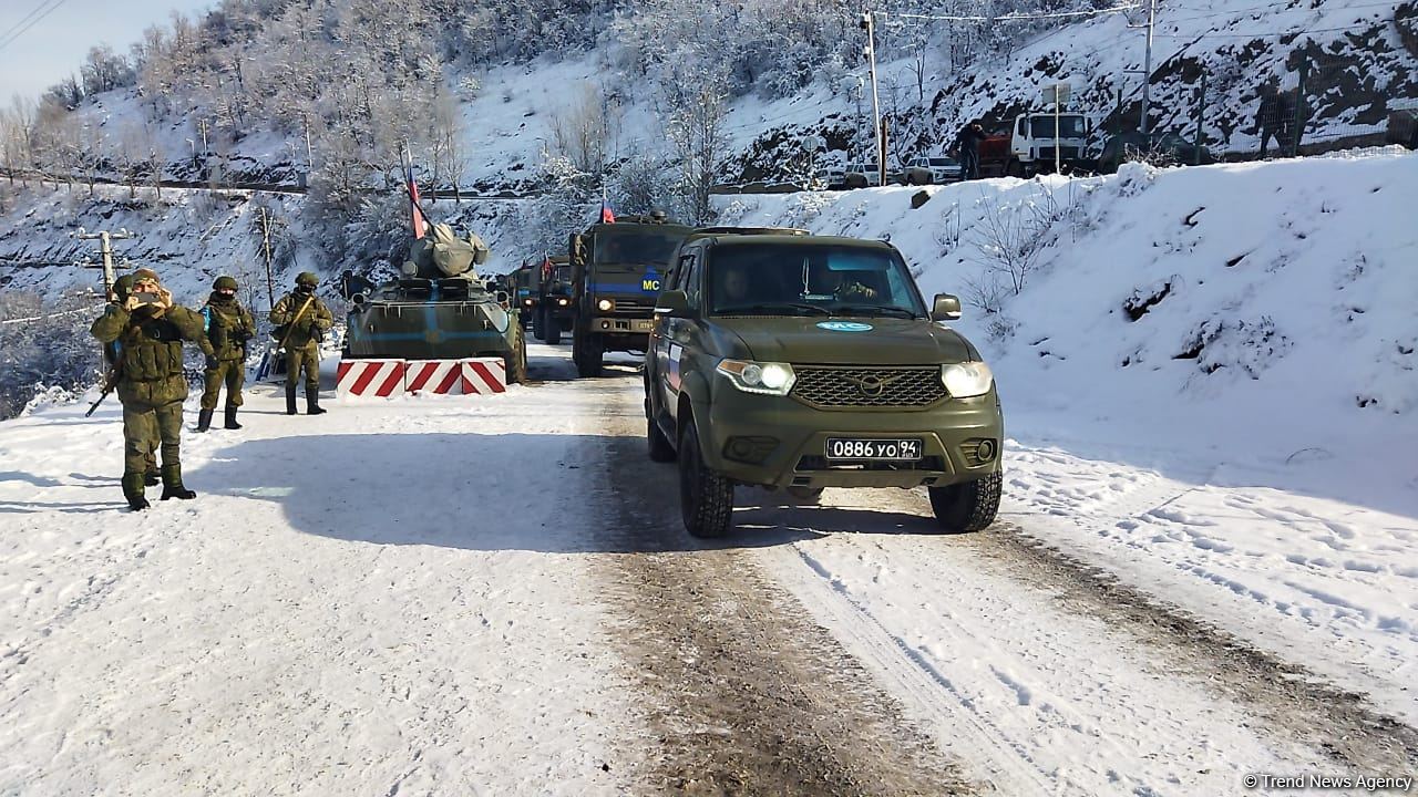 More supply vehicles of Russian peacekeepers pass freely along Azerbaijan's Lachin-Khankendi road (PHOTO/VIDEO)