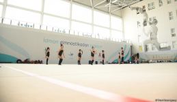 В Национальной гимнастической арене проходят учебно-тренировочные сборы спортсменок из Нахчывана и Зиря (ФОТО)