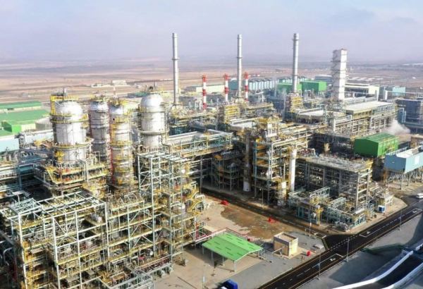 Uzbekistan's fuel producer announces export, output plans for 2023