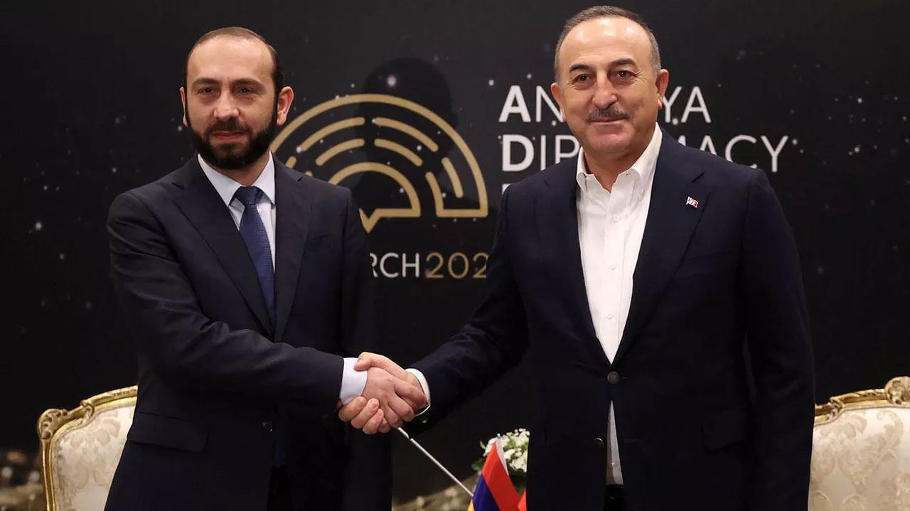 Armenian FM to meet Turkish FM
