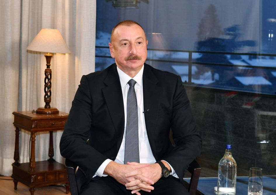 Attention of world elite locked on Azerbaijan, as Davos Forum continues