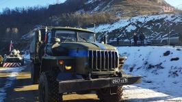 Dozens of vehicles pass freely along Azerbaijan's Lachin-Khankendi road (PHOTO)