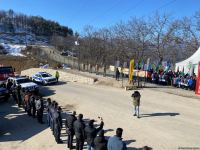 Участники акции протеста на Лачинской дороге почтили память шехидов 20 Января минутой молчания (ФОТО)