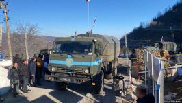More vehicles of Russian peacekeepers pass freely along Azerbaijani Lachin-Khankendi road (PHOTO)
