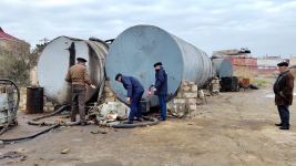МЧС Азербайджана предотвратило незаконную продажу нефтепродуктов (ФОТО/ВИДЕО)