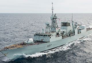 Канада сообщила об отправке в Европу фрегата Fredericton