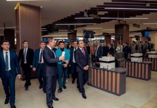 Entrepreneurs get acquainted with activities of Baku SME House (PHOTO)