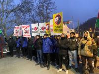 Peaceful protest of Azerbaijani eco-activists continues on Lachin-Khankendi road (PHOTO)