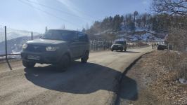 По Лачинской дороге беспрепятственно проехали еще 2 грузовых автомобиля миротворцев (ФОТО)