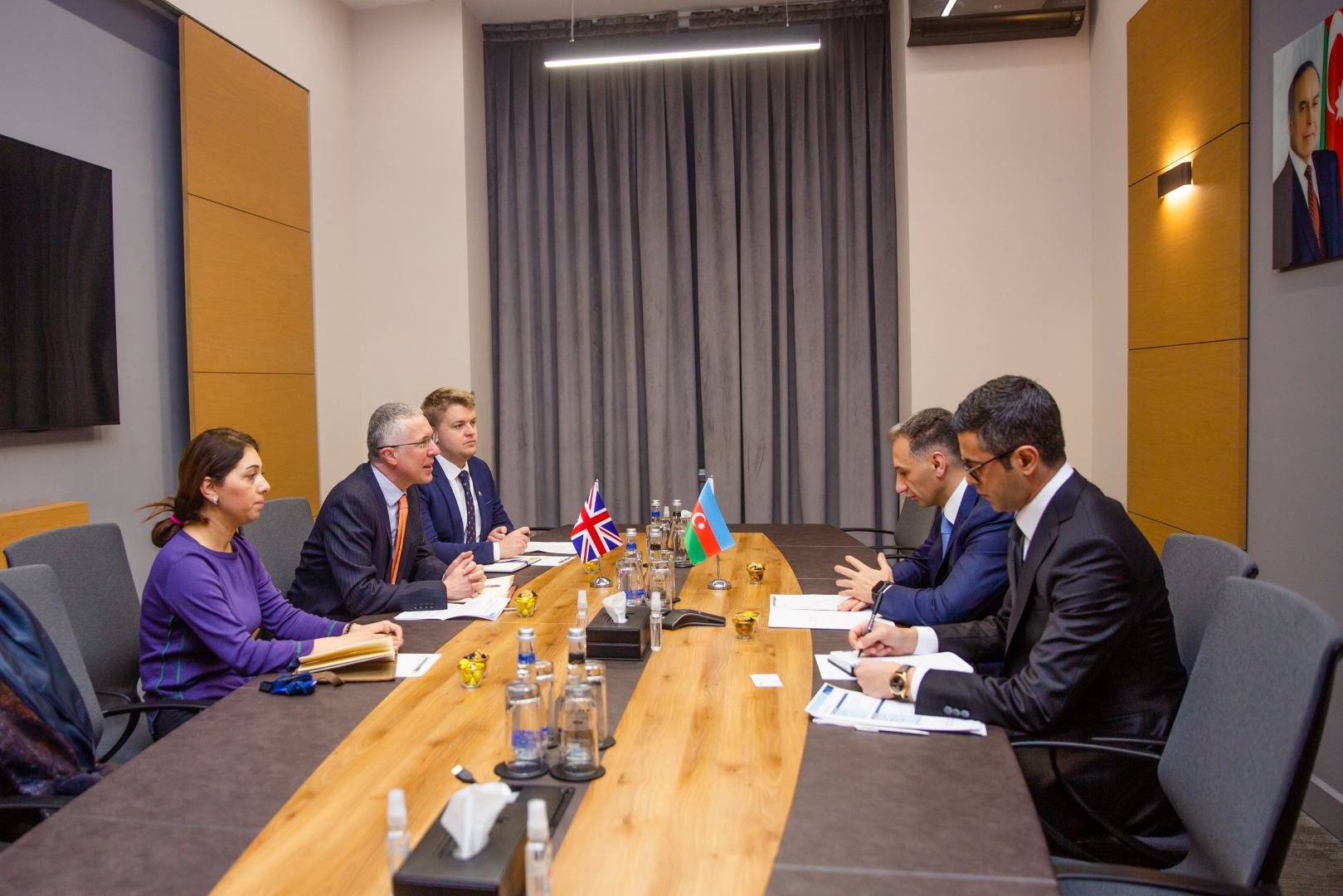 Азербайджан и ЕС обсудили подготовку ИТ-специалистов (ФОТО)