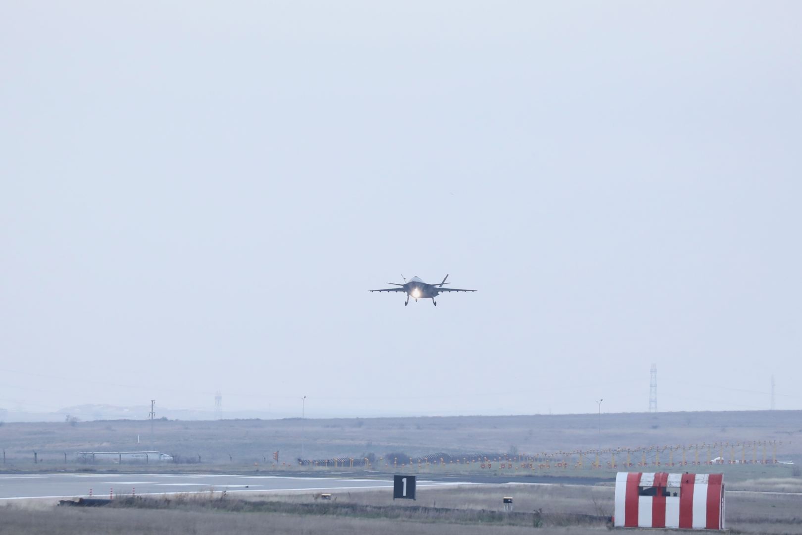 Turkish 'Bayraktar Kizilelma' UAV carries out second flight successfully (PHOTO/VIDEO)