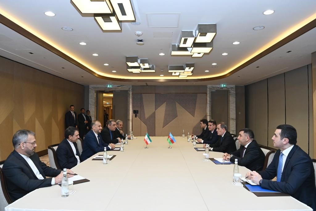Состоялась встреча глав МИД Азербайджана и Ирана (ФОТО)