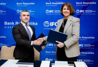 Bank Respublika və IFC sahibkarlığın dəstəklənməsi üçün iri həcmli kredit sazişi imzalayıb (FOTO)