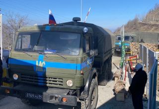 По Лачинской дороге беспрепятственно проехали еще 11 автомобилей миротворцев (ФОТО)