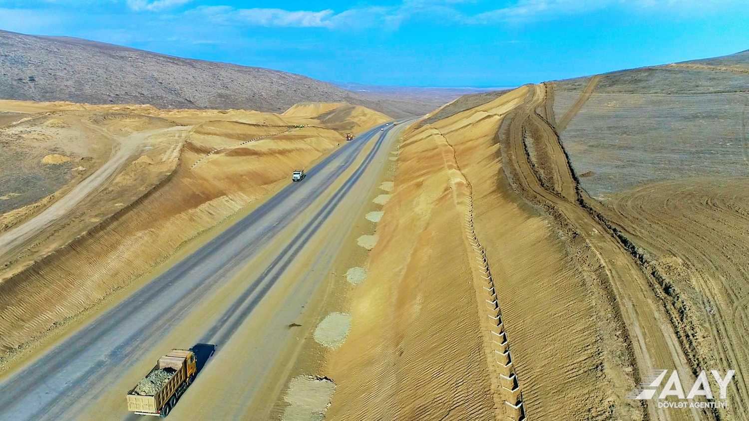 Строительство автодороги Агдам-Физули продолжается быстрыми темпами (ФОТО/ВИДЕО)