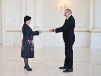 President Ilham Aliyev receives credentials of new Ambassador of Mexico to Azerbaijan (PHOTO/VIDEO)