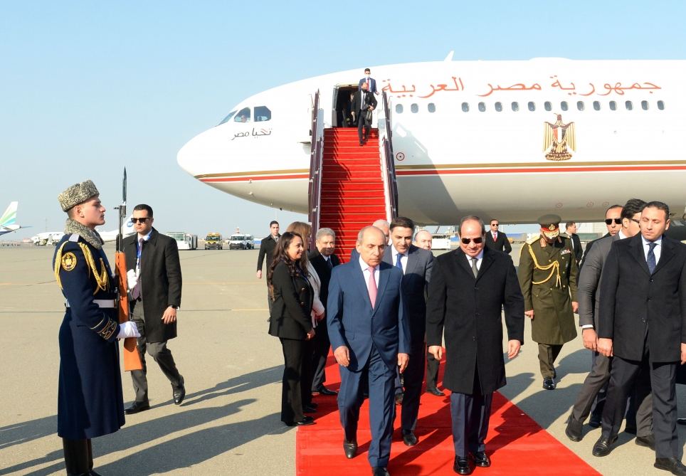 Egyptian President Abdul Fattah El-Sisi arrives in Azerbaijan (PHOTO)