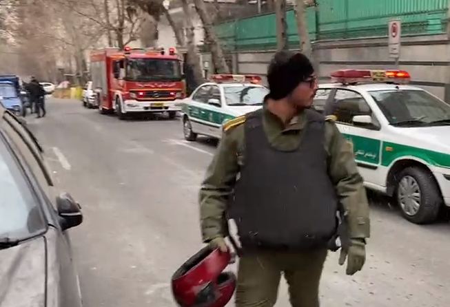 Embassy of Azerbaijan in Iran attacked, one dead (PHOTO/VIDEO)