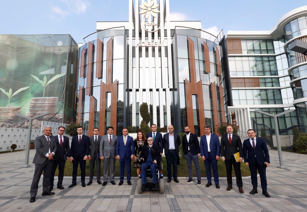 Члены Общественного совета посетили Бакинский Дом МСБ (ФОТО)