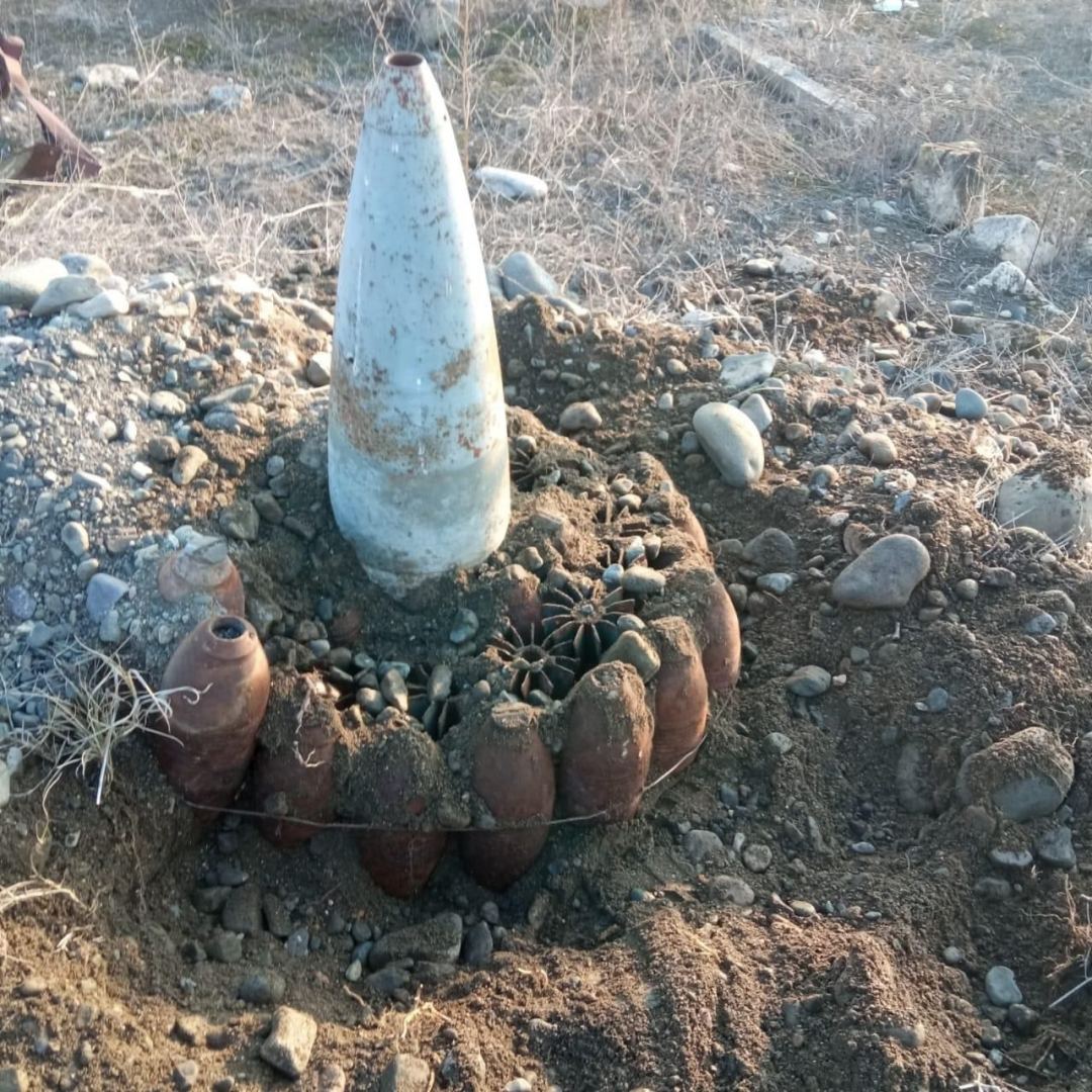 В Агдаме обнаружены взрывные устройства большой разрушительной силы (ФОТО)