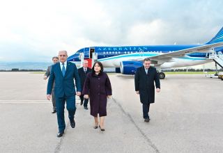 Chair of Azerbaijani Parliament arrives in Algeria on working visit (PHOTO)