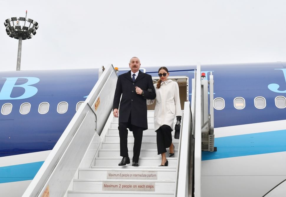 President Ilham Aliyev, First Lady Mehriban Aliyeva arrive in Hungary (PHOTO/VIDEO)