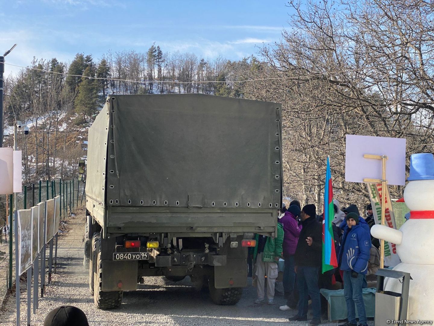 One more vehicle of Russian peacekeepers passes freely along Azerbaijan's Lachin-Khankendi road (PHOTO)