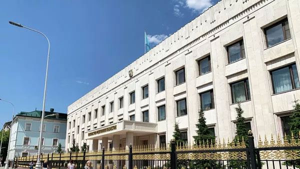 Диппредставительство Казахстана выразило соболезнования посольству Азербайджана в РФ