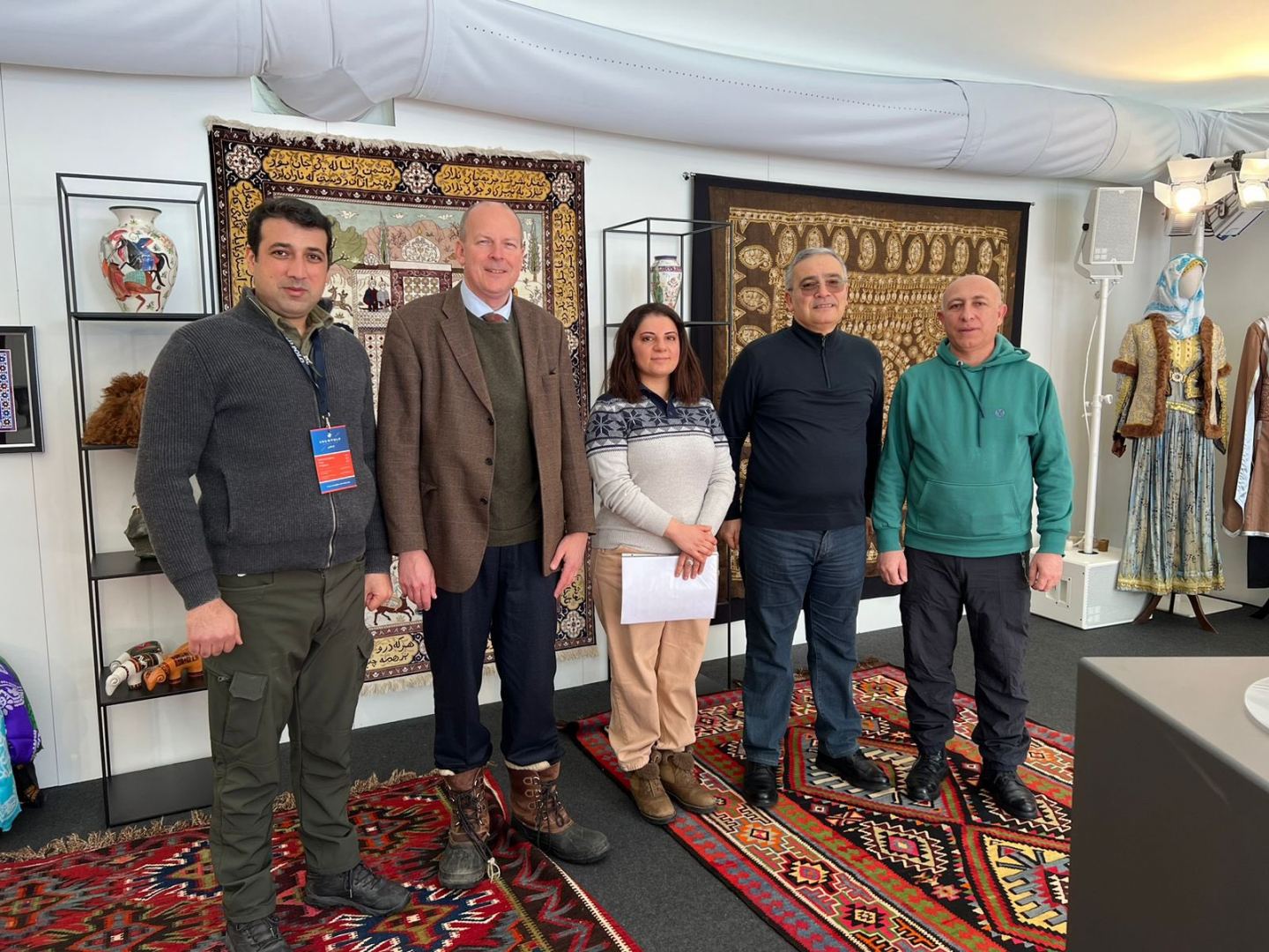 Посол Азербайджана в Швейцарии посетил национальный павильон на Кубке мира по снежному поло в Санкт-Морице (ФОТО)