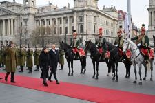 В Будапеште состоялась церемония официальной встречи Президента Ильхама Алиева (ФОТО/ВИДЕО)