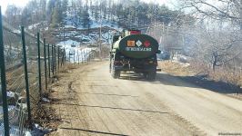 Rusiya sülhməramlılarına aid daha 4 təminat avtomobili Laçın yolundan keçib (FOTO)