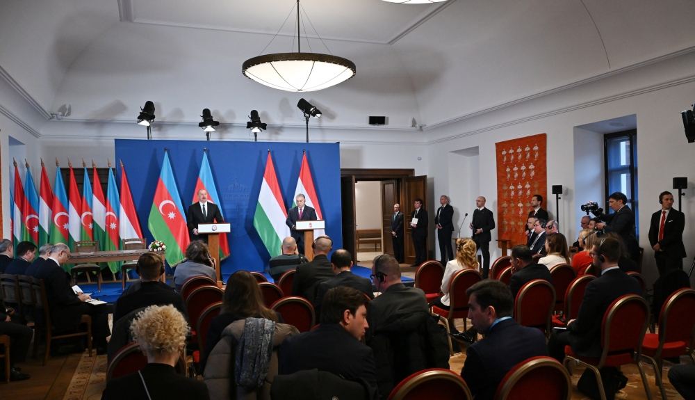 Prezident İlham Əliyev və Macarıstanın Baş naziri mətbuata bəyanatlarla çıxış ediblər (FOTO/VİDEO)