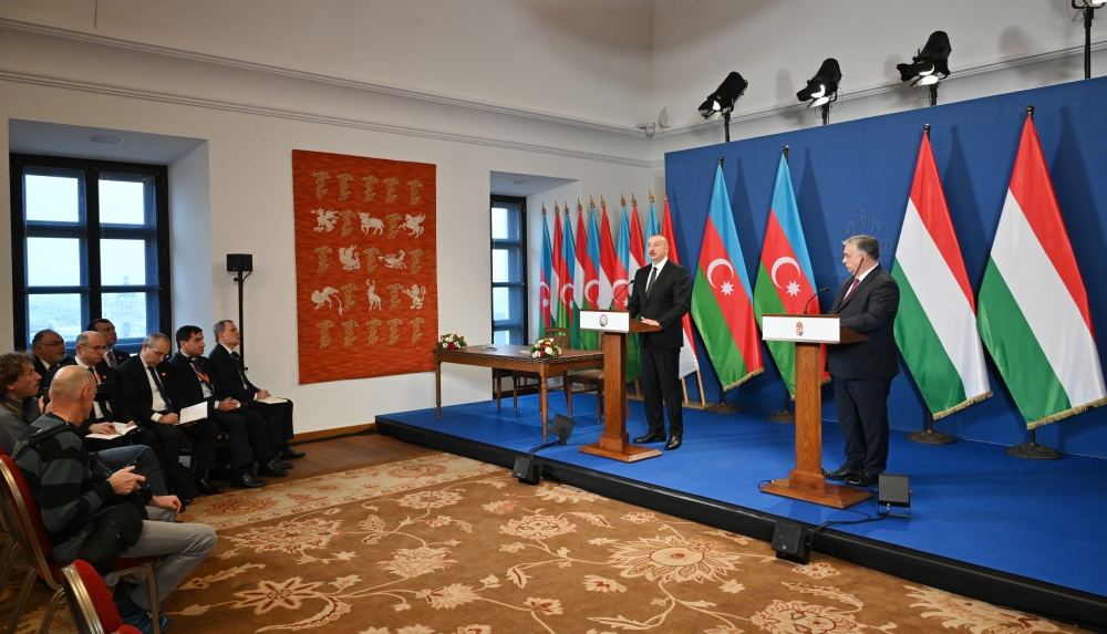 Президент Ильхам Алиев: Дружественные связи между Азербайджаном и Венгрией имеют очень большое значение как для двух стран, так и евразийского континента