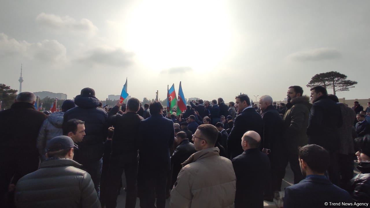 Орхан Аскеров похоронен на второй Аллее шехидов (ФОТО/ВИДЕО)
