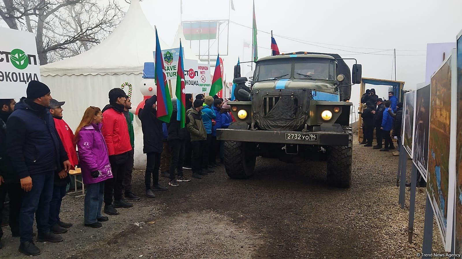 По Лачинской дороге проехали еще 4 автомобиля миротворцев (ФОТО)