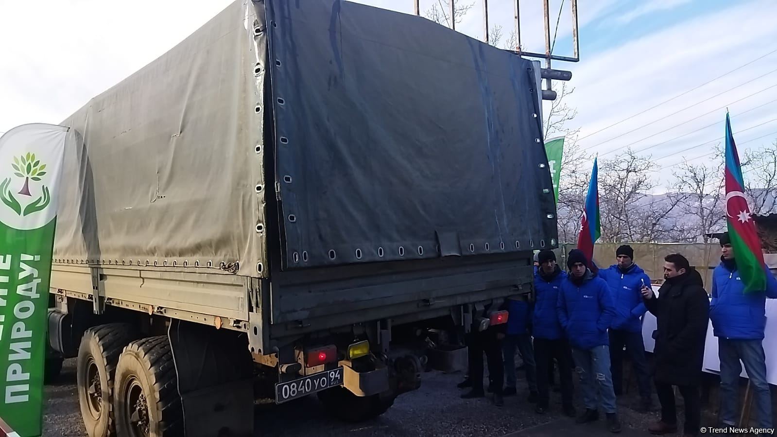 Rusiya sülhməramlılarına aid daha 3 yük avtomobili Laçın yolundan keçib (FOTO)